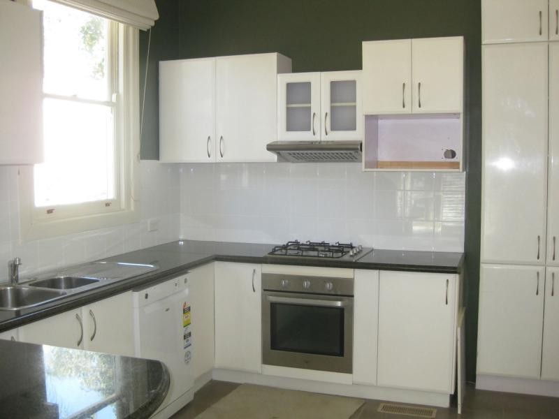 1 Ackerly Avenue, Benalla VIC 3672