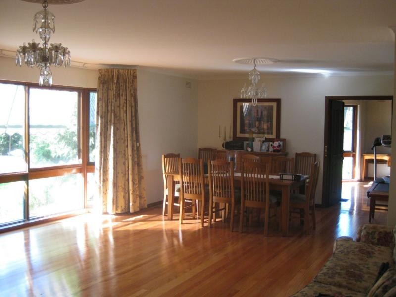 73 Cowan Street, Benalla VIC 3672