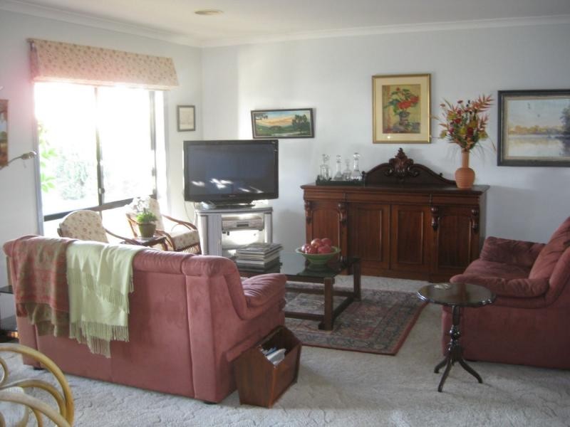 6 Knight Lane, Benalla VIC 3672