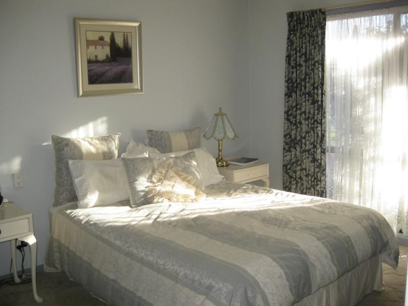 6 Knight Lane, Benalla VIC 3672