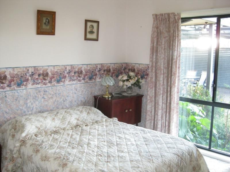 6 Knight Lane, Benalla VIC 3672