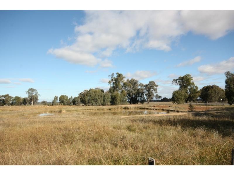 18 Farnley Road, Benalla VIC 3672