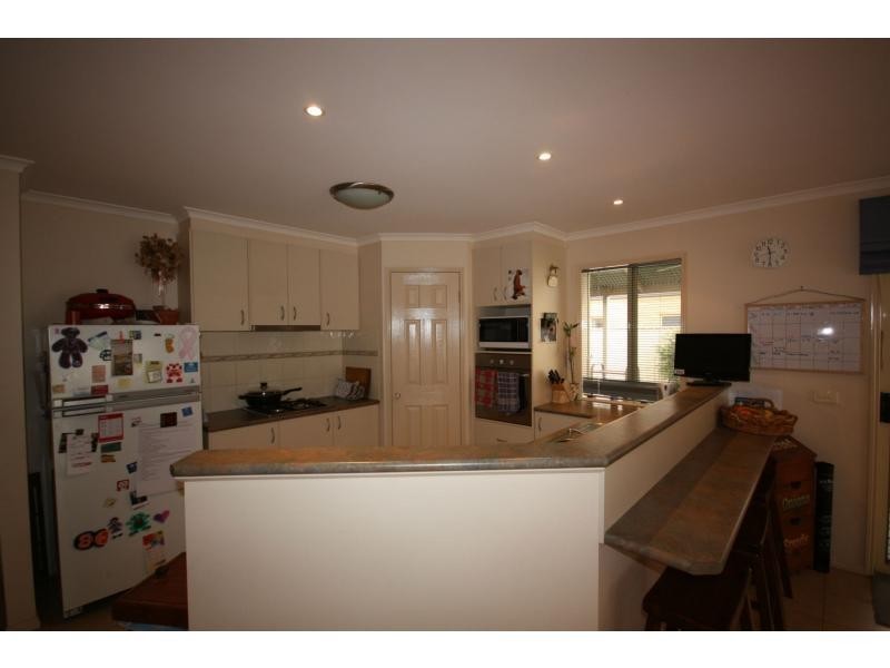 21 Monash Drive, Benalla VIC 3672