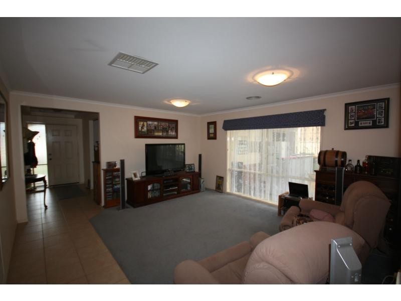 21 Monash Drive, Benalla VIC 3672