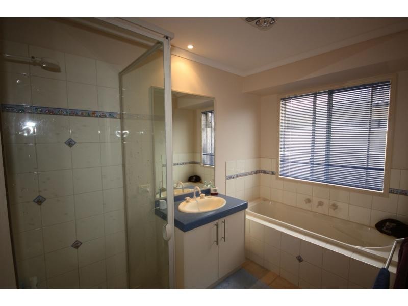 21 Monash Drive, Benalla VIC 3672