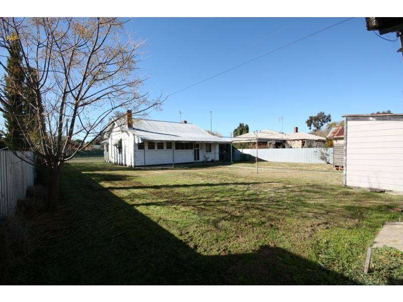 16 King Street, Benalla VIC 3672