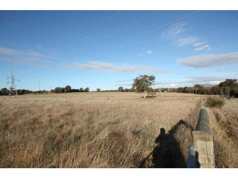* Winton Glenrowan Road, Glenrowan West VIC 3675