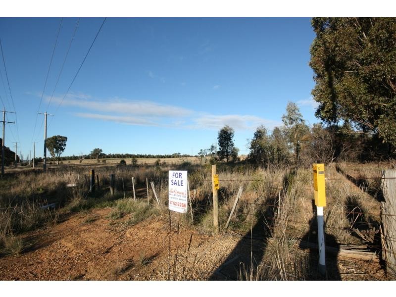 * Winton Glenrowan Road, Glenrowan West VIC 3675