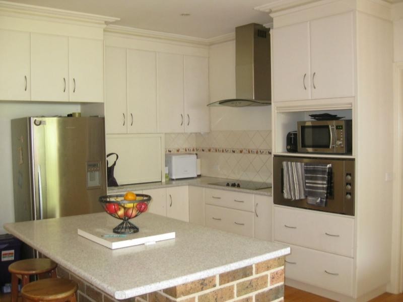 37 Olivers Road, Benalla VIC 3672