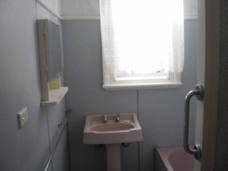 9 Deas Street, Benalla VIC 3672