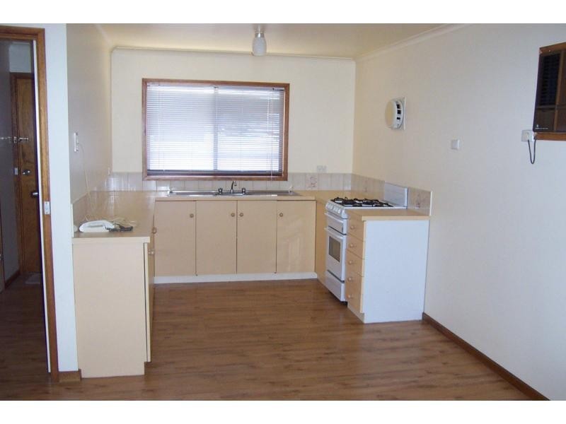 1/9 Carrier Street, Benalla VIC 3672