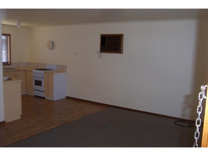 1/9 Carrier Street, Benalla VIC 3672