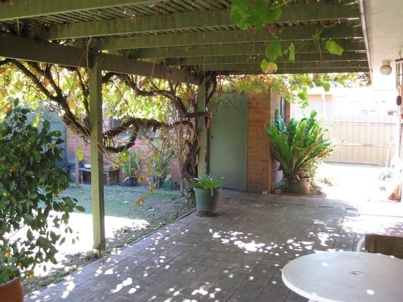 18 Charles Street, Benalla VIC 3672