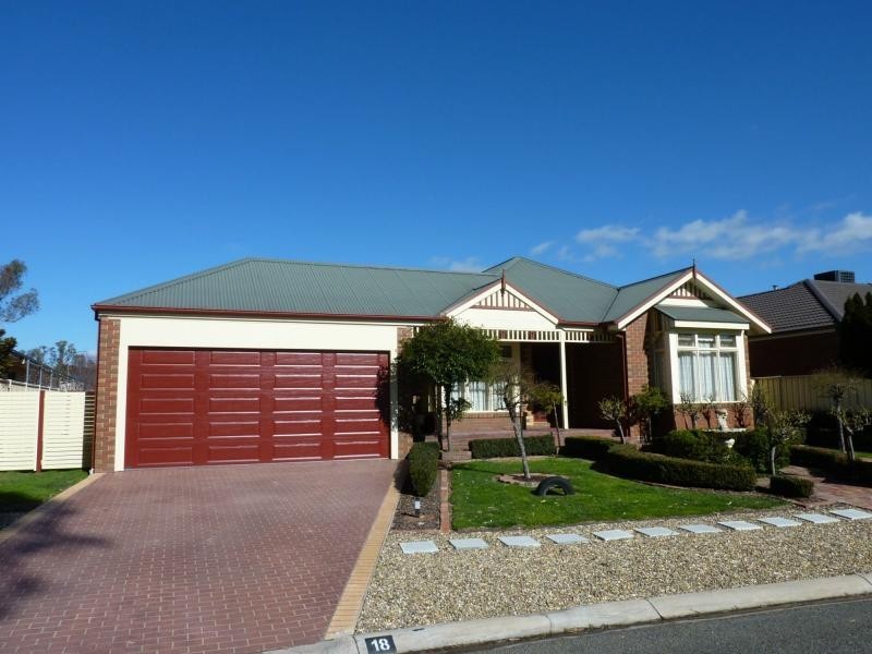 18 Rivergum Avenue, Benalla VIC 3672