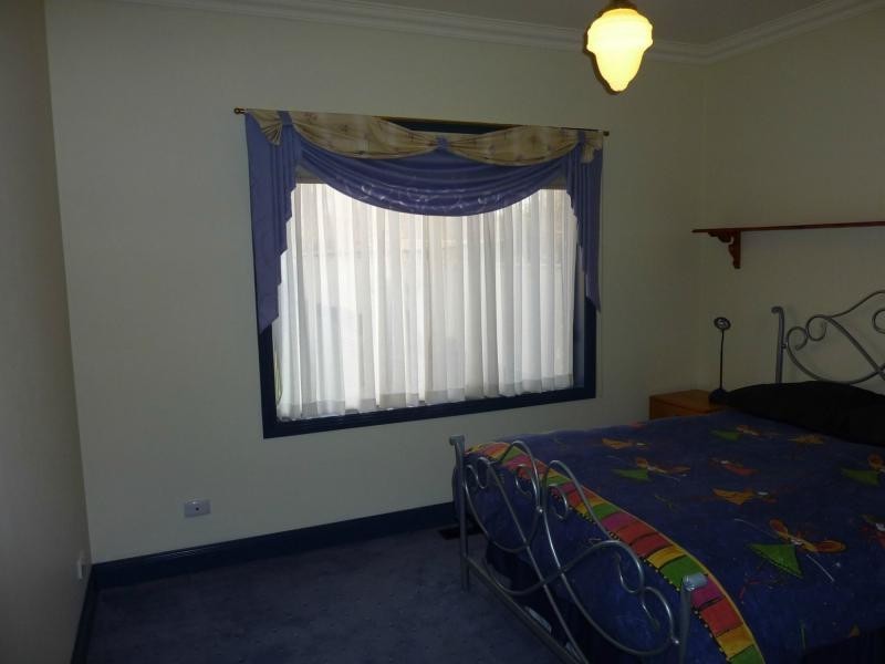 18 Rivergum Avenue, Benalla VIC 3672