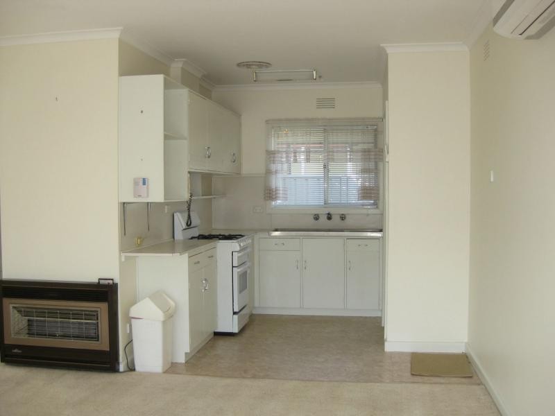 1/2 Coster Street, Benalla VIC 3672