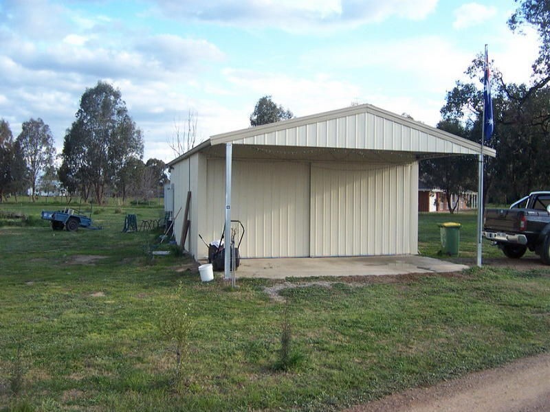 48 Murrays Road, Benalla VIC 3672