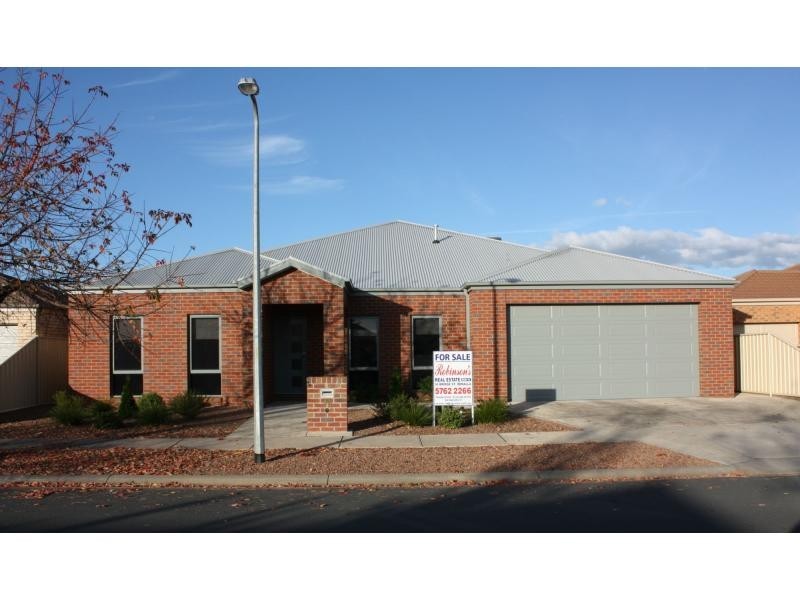 15 Moran Street, Benalla VIC 3672