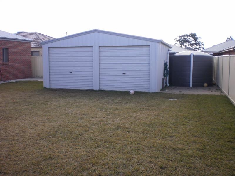 15 Moran Street, Benalla VIC 3672