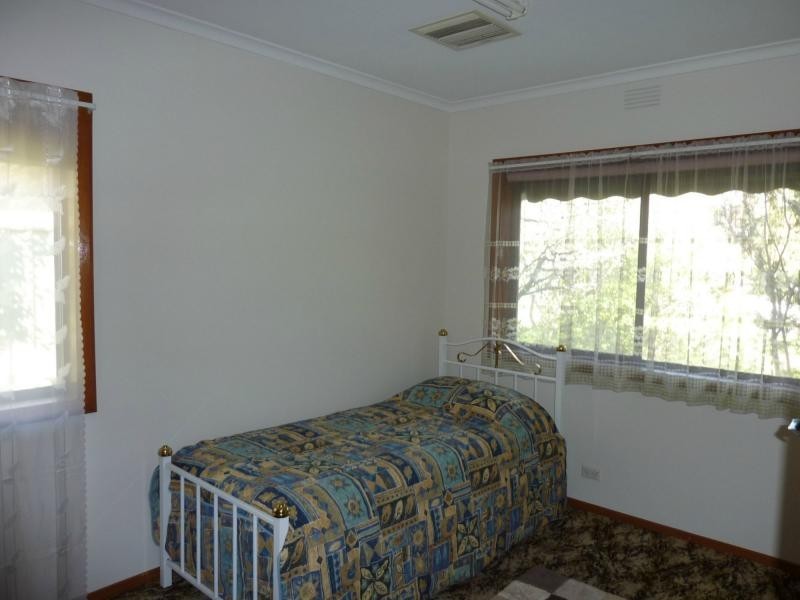 69 Smythe Street, Benalla VIC 3672