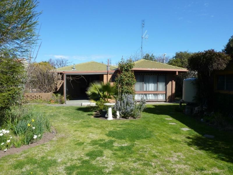 69 Smythe Street, Benalla VIC 3672