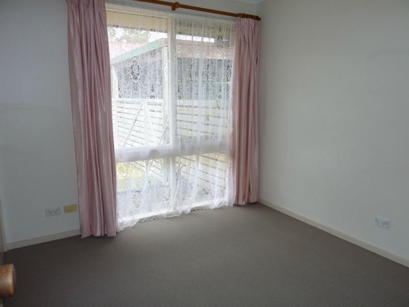 13 Oak Avenue, Benalla VIC 3672