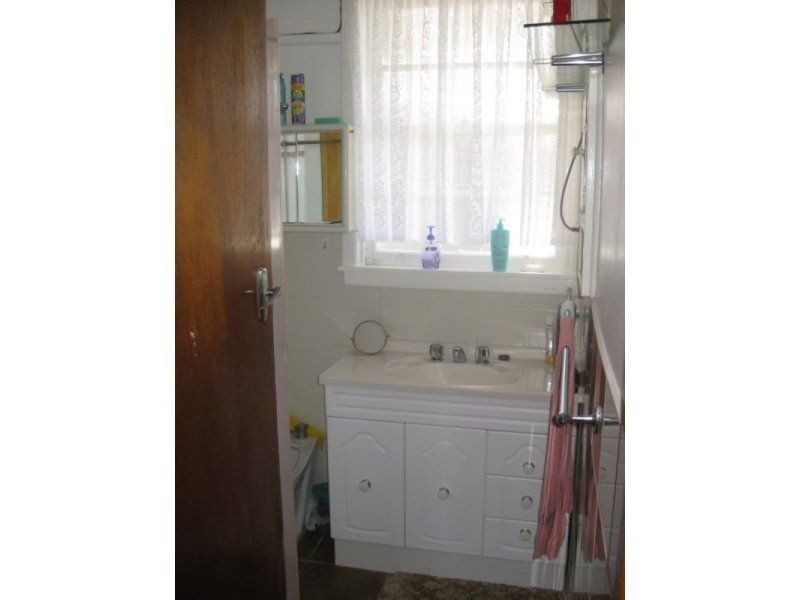 80 Thomas Street, Benalla VIC 3672