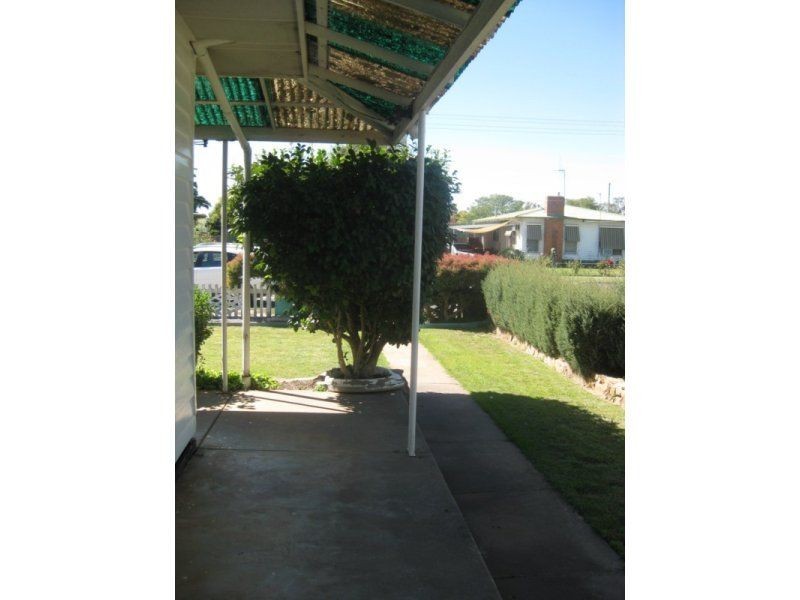 80 Thomas Street, Benalla VIC 3672