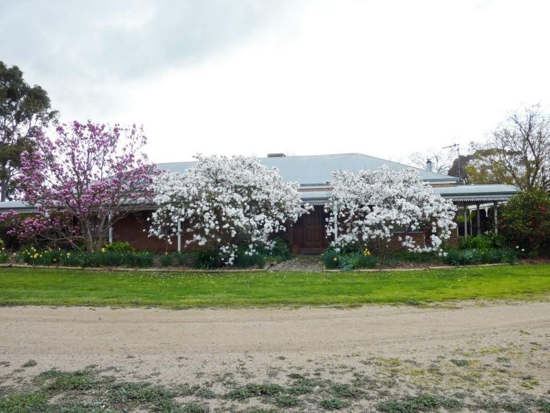 50 Cemetery Road, Benalla VIC 3672