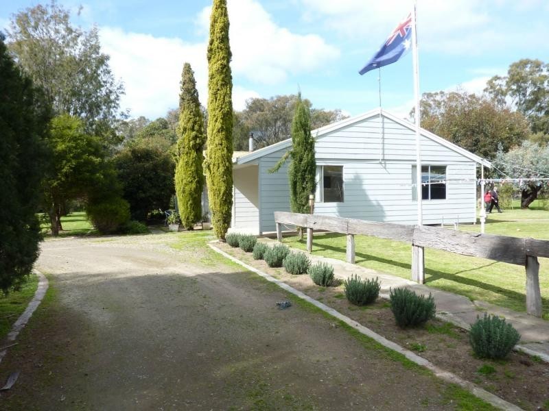 976 Boxwood Road, Devenish VIC 3726