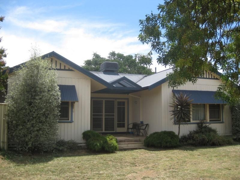 14 McGill Street, Benalla VIC 3672