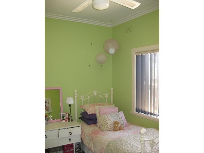 14 McGill Street, Benalla VIC 3672