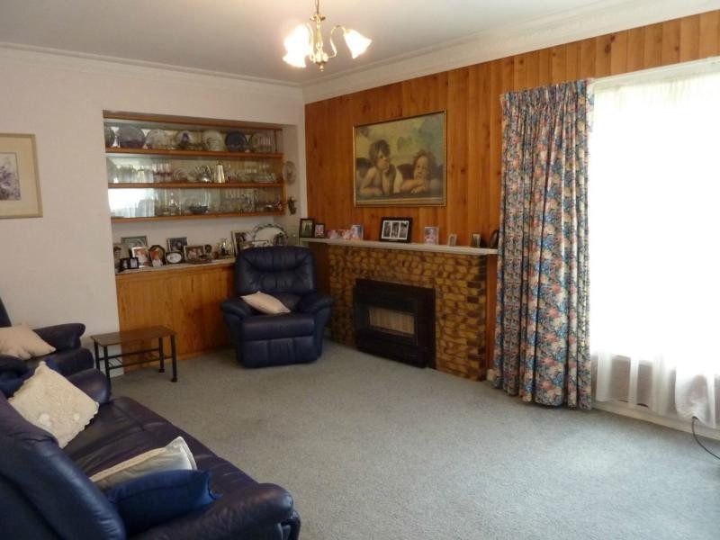 10 Charles Street, Benalla VIC 3672