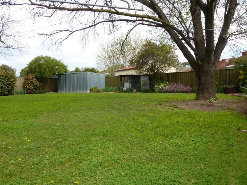 10 Charles Street, Benalla VIC 3672