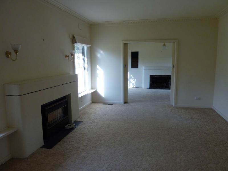 9 Harrison Avenue, Benalla VIC 3672