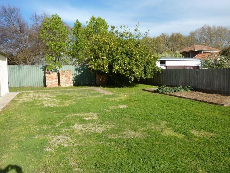 9 Harrison Avenue, Benalla VIC 3672