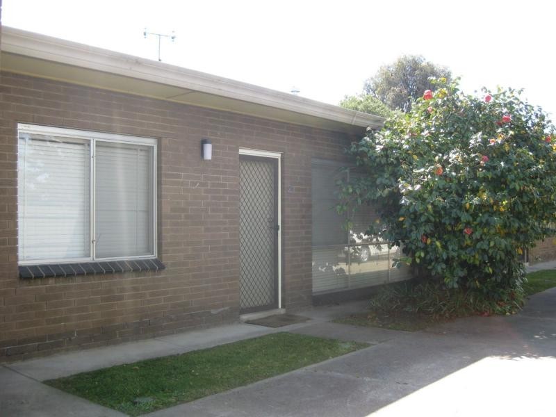 2/113 Mackellar Street, Benalla VIC 3672