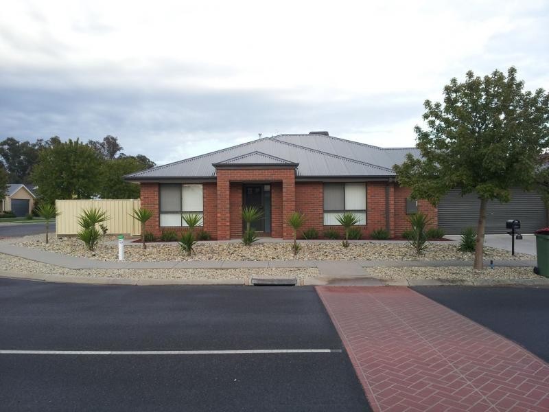 20 Moran Street, Benalla VIC 3672