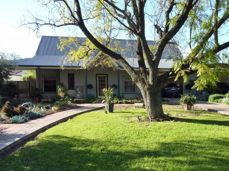 14 Purcell Street, Benalla VIC 3672