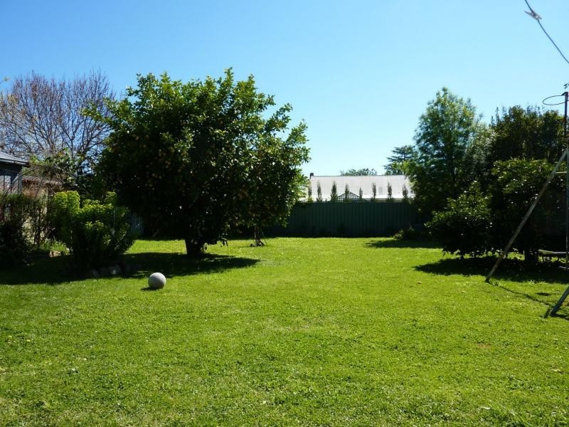 5 Munro Avenue, Benalla VIC 3672