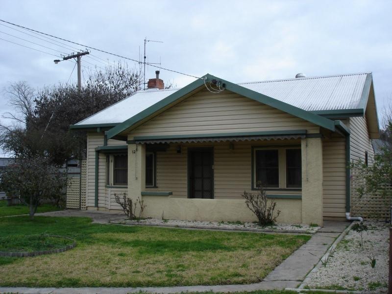 12 Martin Place, Benalla VIC 3672