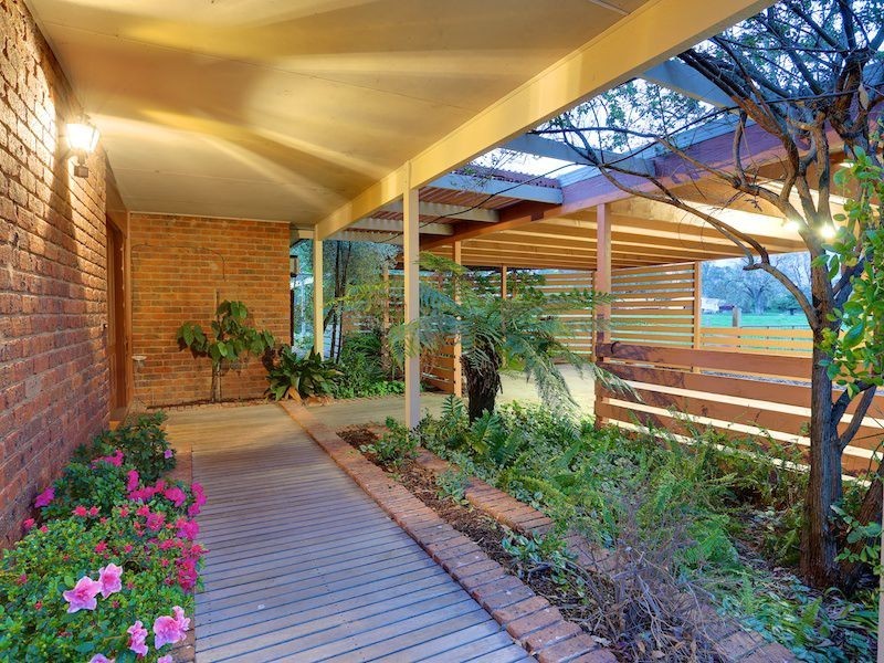 93 Grant Drive, Benalla VIC 3672