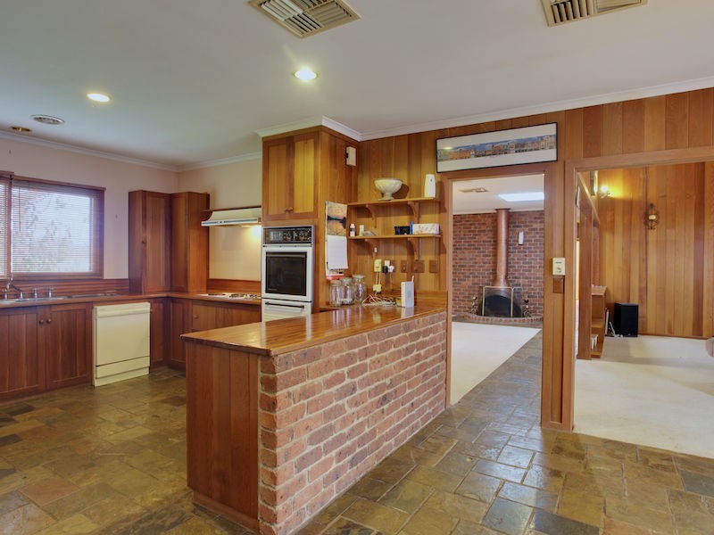 93 Grant Drive, Benalla VIC 3672