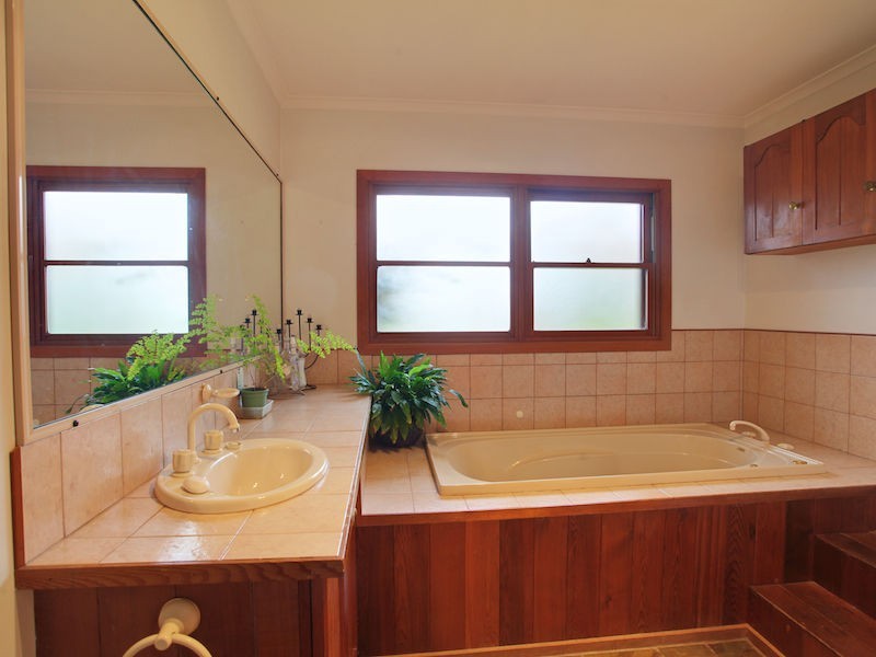 93 Grant Drive, Benalla VIC 3672