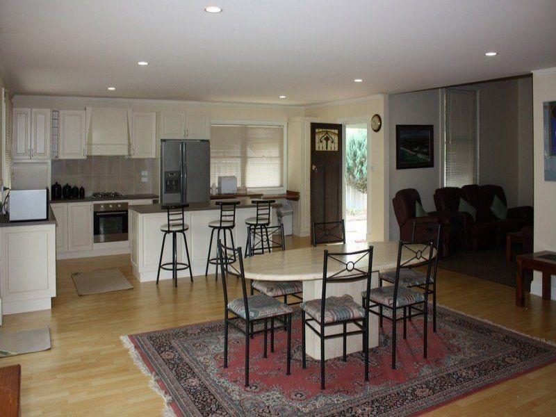 24 Smythe Street, Benalla VIC 3672