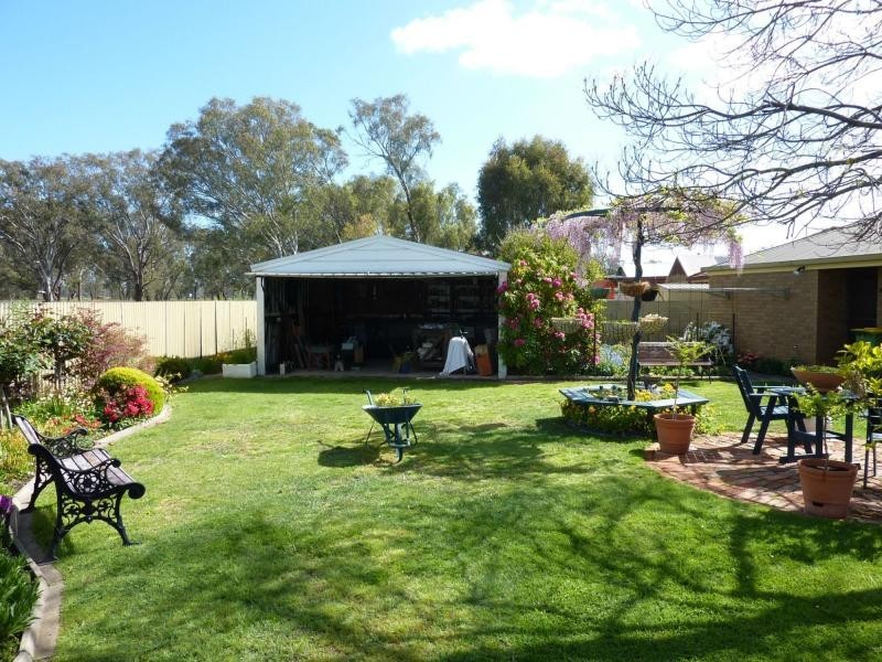 97 Coish Avenue, Benalla VIC 3672