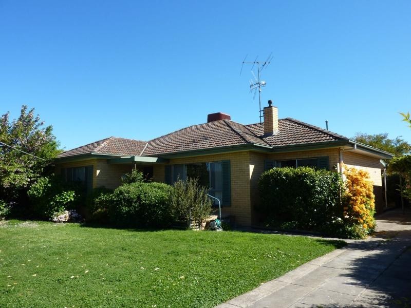 44 Waller Street, Benalla VIC 3672