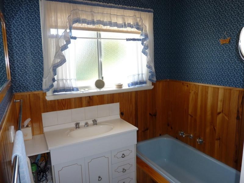 44 Waller Street, Benalla VIC 3672