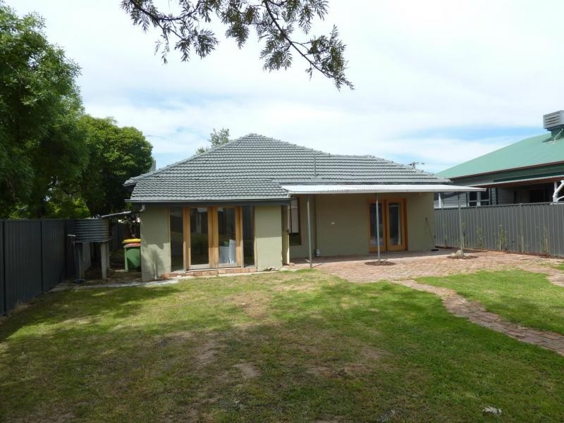 8 Salisbury Street, Benalla VIC 3672