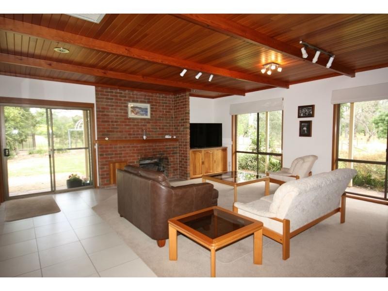 13 Goulding Close, Benalla VIC 3672